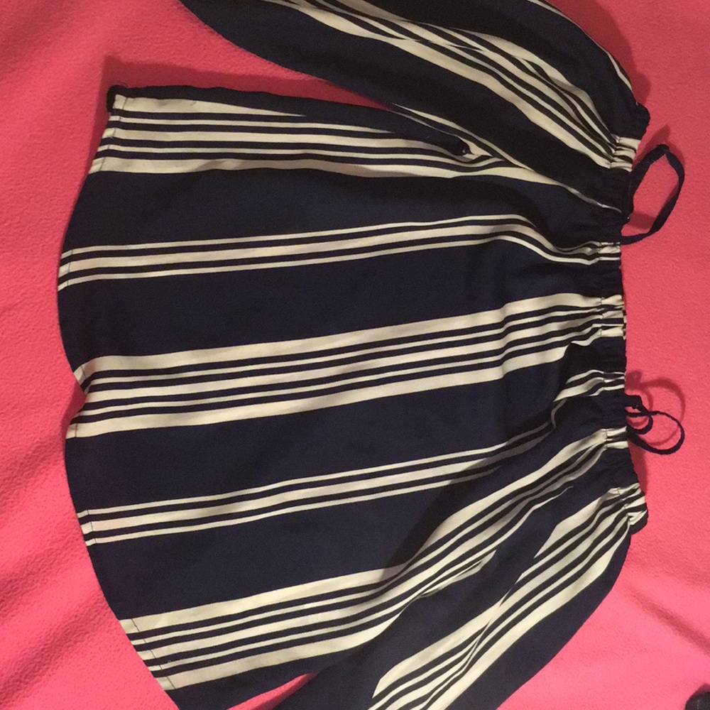 Off the shoulders shirt